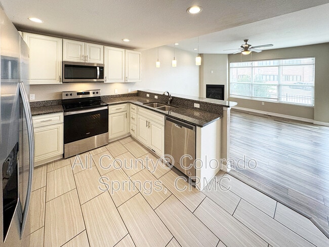 Building Photo - 779 Brambleberry Hts