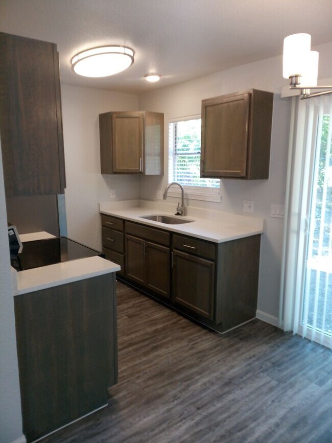 Foto del edificio - Modern 3-Bedroom in San Antonio’s Westside
