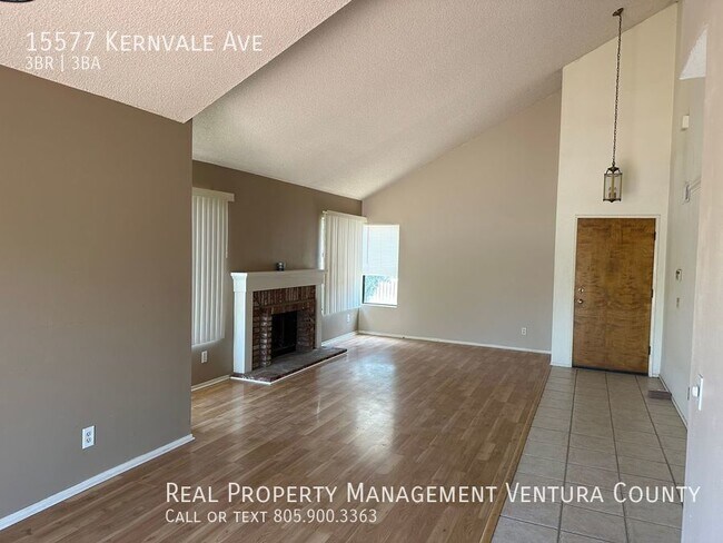 Building Photo - Lovely 3 Bedroom Home in Great Location