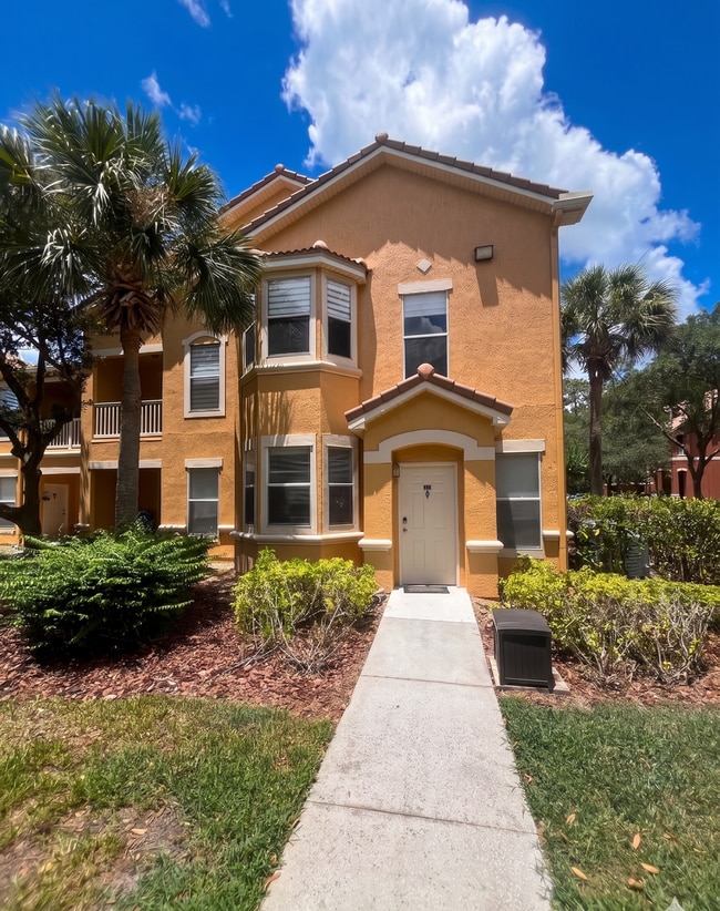 Building Photo - 8819 Villa View Cir