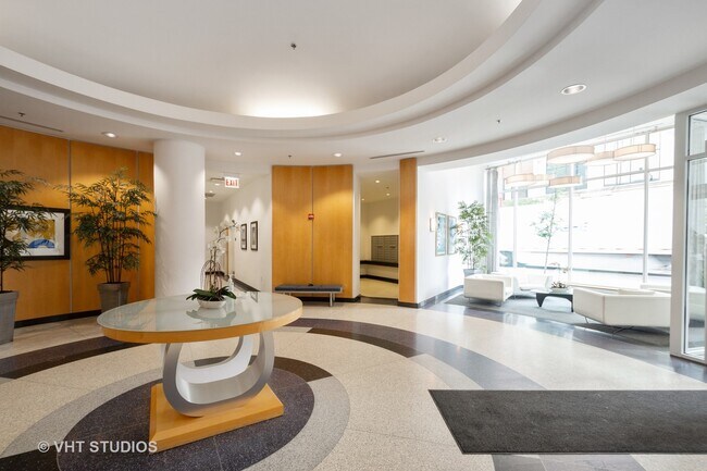 Foto del edificio - 757 N Orleans St