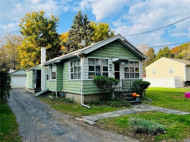 Building Photo - 266 3rd Ave