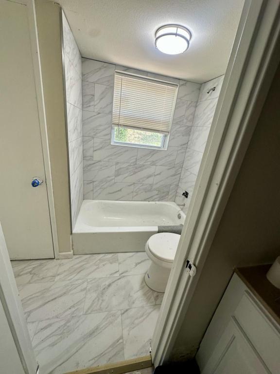 Foto del edificio - 9938 Cambria Dr