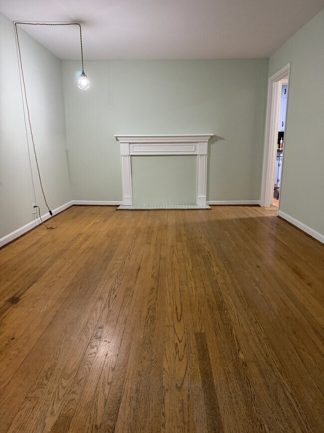Foto del edificio - 3220 Avondale Ave