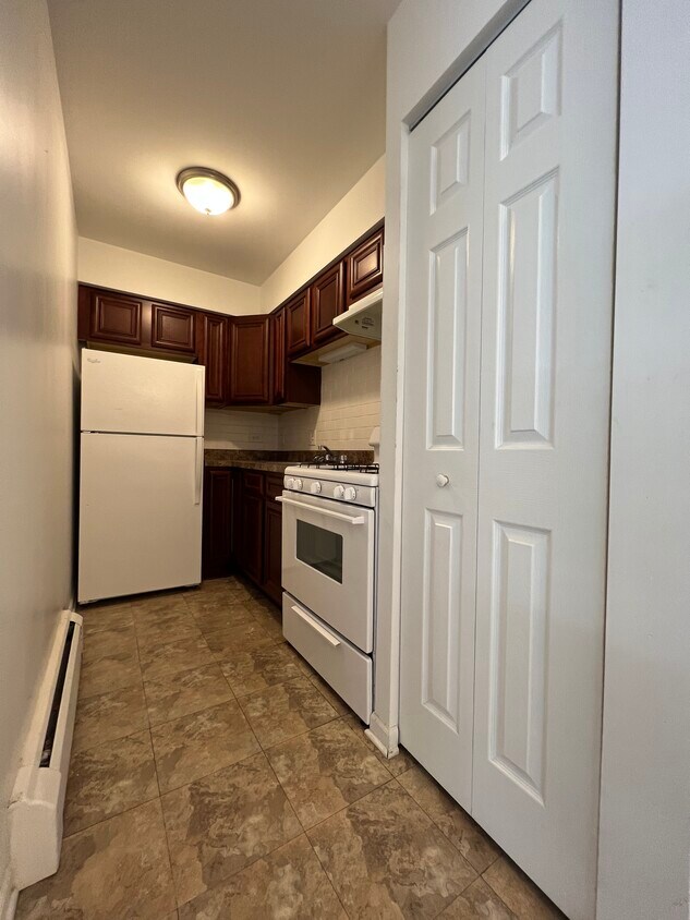 Foto principal - 736 W Buena Ave