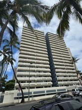 Building Photo - 2085 Ala Wai Blvd