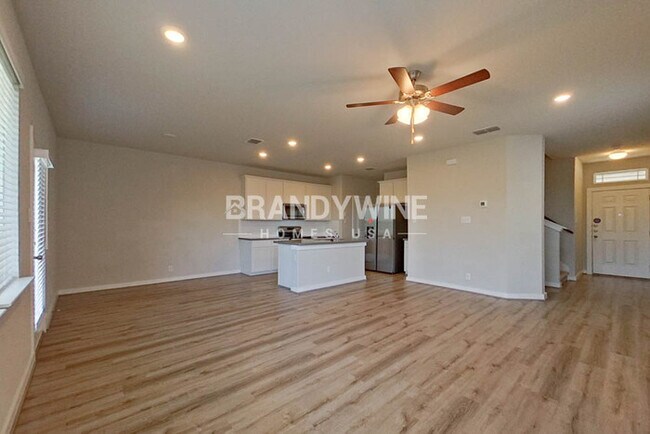 Foto del edificio - $5 APP FEES + NEW LOWER RENTAL RATE LEASIN...