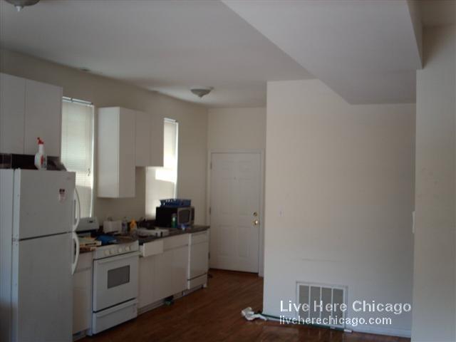 Primary Photo - 2400 N Ashland Ave