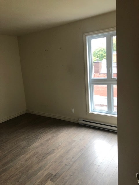 Building Photo - 30 Rue De L'espinay