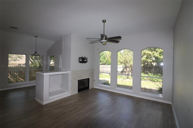 Foto del edificio - 1309 Wide Antler Cove