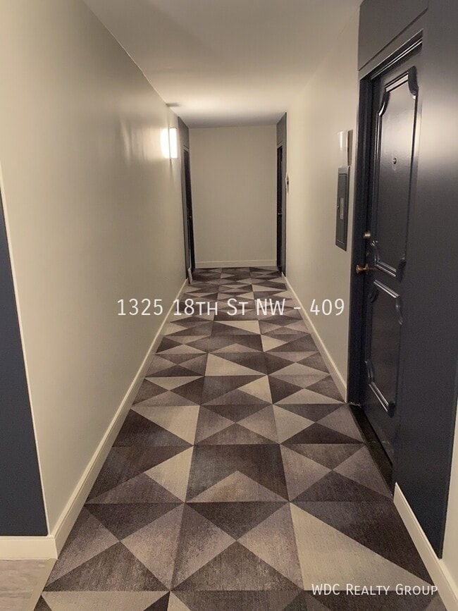 Building Photo - 1325 18th St NW