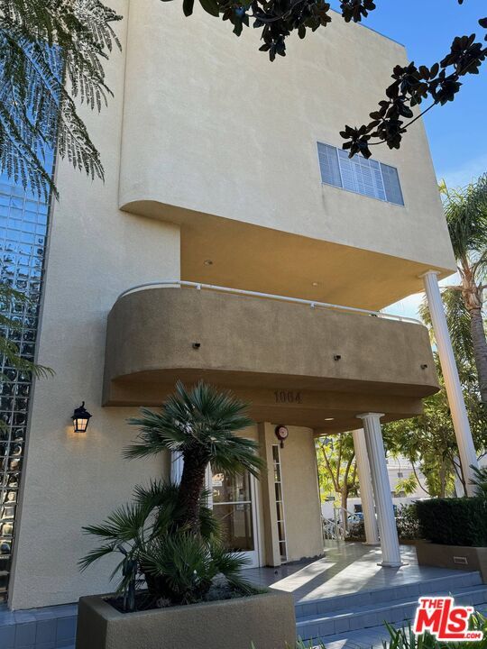 Foto del edificio - 1064 S Shenandoah St