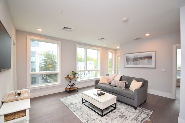 Foto del edificio - 3193 Washington Street