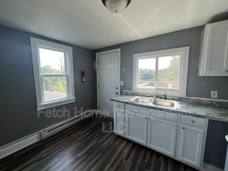 Foto principal - 106 S Pershing Ave