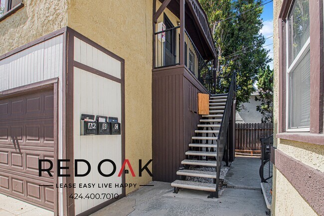 Foto del edificio - 246 Newport Ave