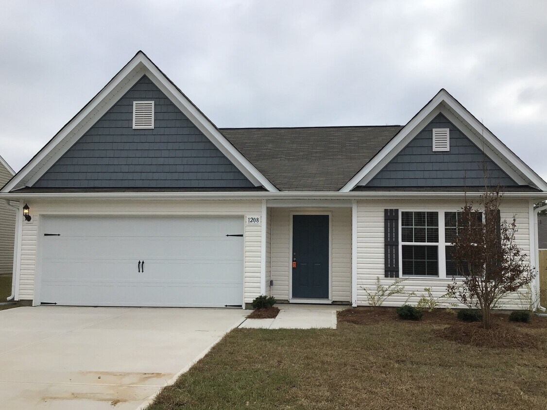 Foto principal - 1208 Dogwood Neck Drive