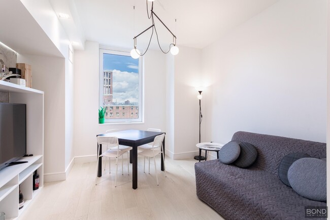 Foto del edificio - 1399 Park Ave