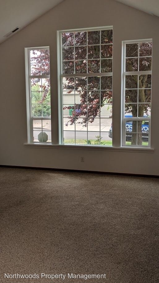 Foto del edificio - 3 br, 2 bath House - 1015 Swenson Lane