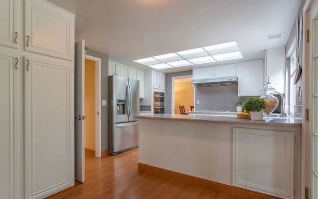 Foto del edificio - Westside San Ramon 4BD/2.5BA Family home o...