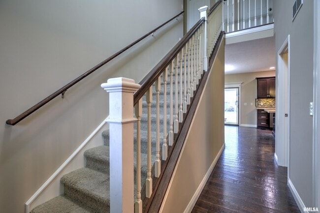 Building Photo - 2708 W Sesame St