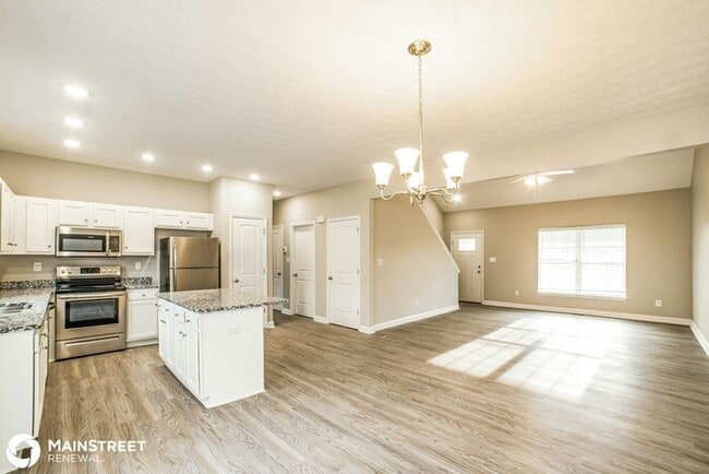 Building Photo - 9137 River Trail Dr, Louisville, KY 40229