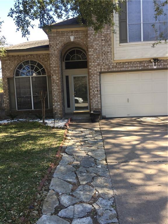 Foto principal - 3401 Ruby Red Dr