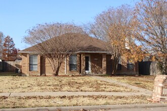 Building Photo - 1519 Windmill Ln