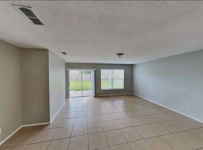 Building Photo - 13055 Prairie Meadows Dr