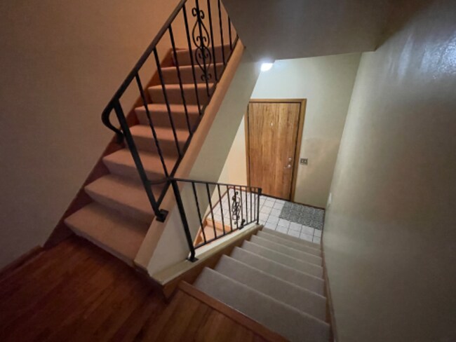 Foto del edificio - 3727 NE Colonial Dr