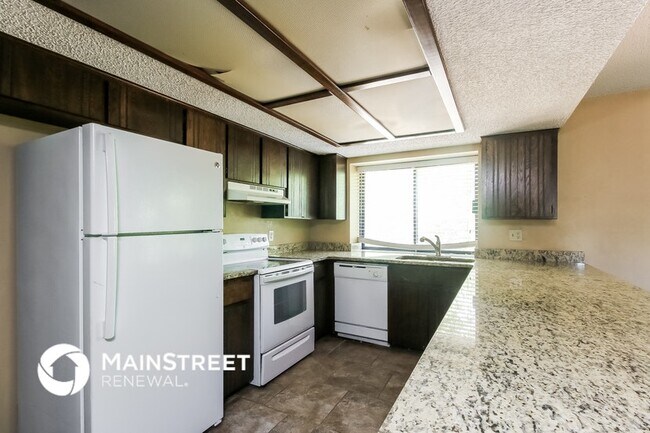 Building Photo - 6807 Cricket Canyon Rd