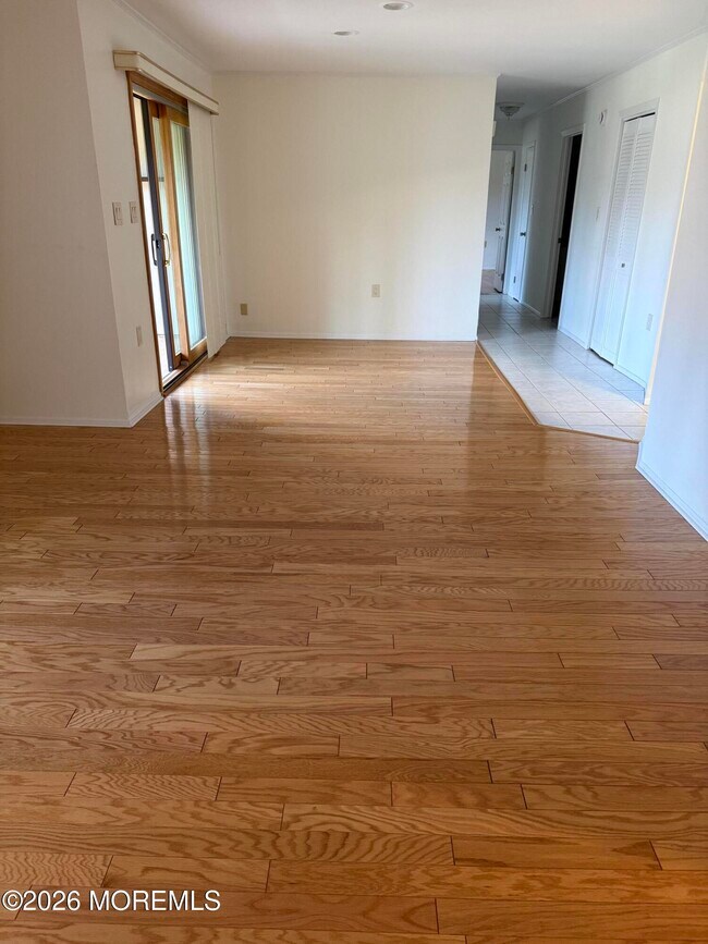 Building Photo - 14 Pine Cluster Cir