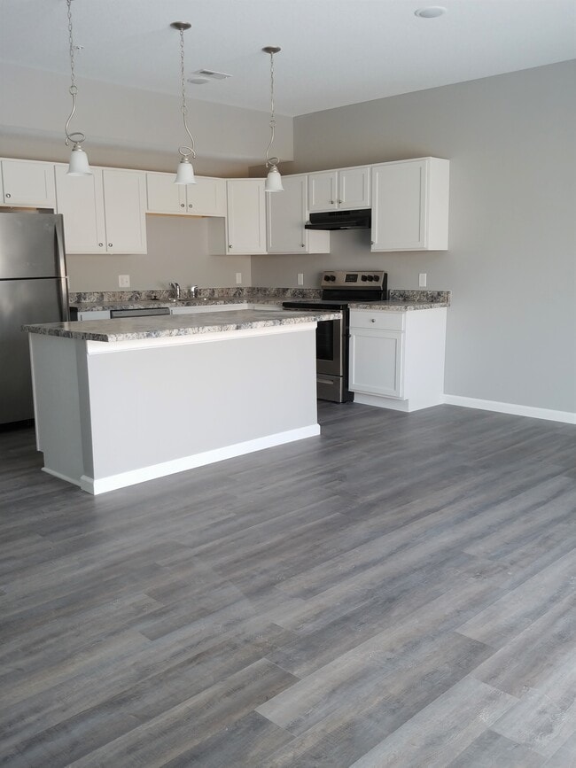 Building Photo - Evard Place - Solar Powered