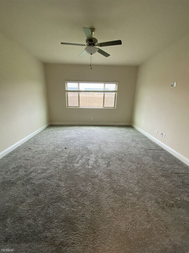 Building Photo - 3 br, 2 bath House - 2078 N Sherman St