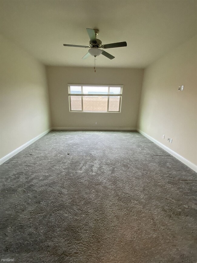 Foto del edificio - 3 br, 2 bath House - 2078 N Sherman St