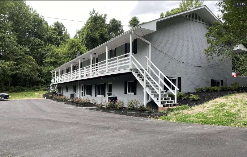 Foto principal - 1416 Old Lystra Rd