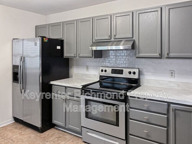 Building Photo - 312 E 19th St