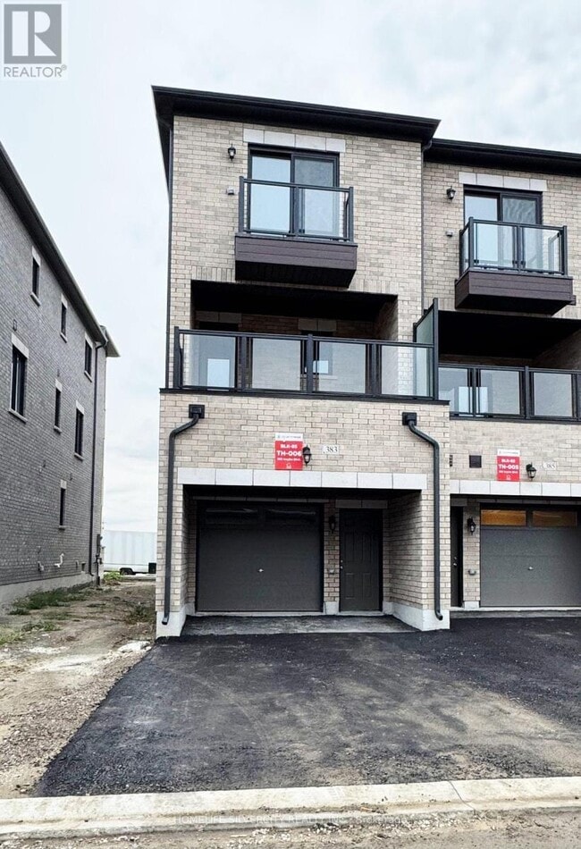 Building Photo - 383 Inspire Blvd