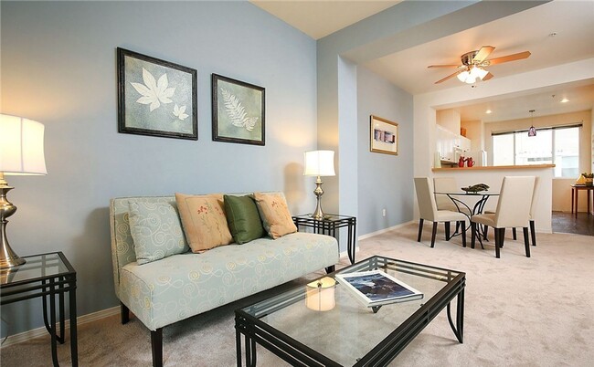 Foto del edificio - A Cambridge Townhome with 2 Beds and 2.5 B...