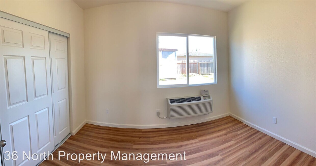 Foto del edificio - 10341 Merritt St
