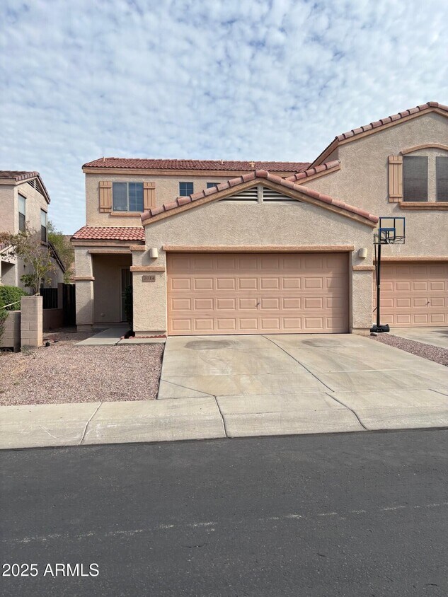 Foto principal - 7014 W Mercer Ln