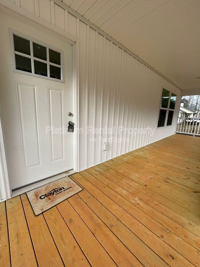 Foto del edificio - 3811 Cagle Rd