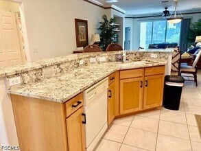 Building Photo - 20021 Sanibel View Cir