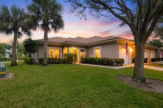 Building Photo - 1864 S Dovetail Dr