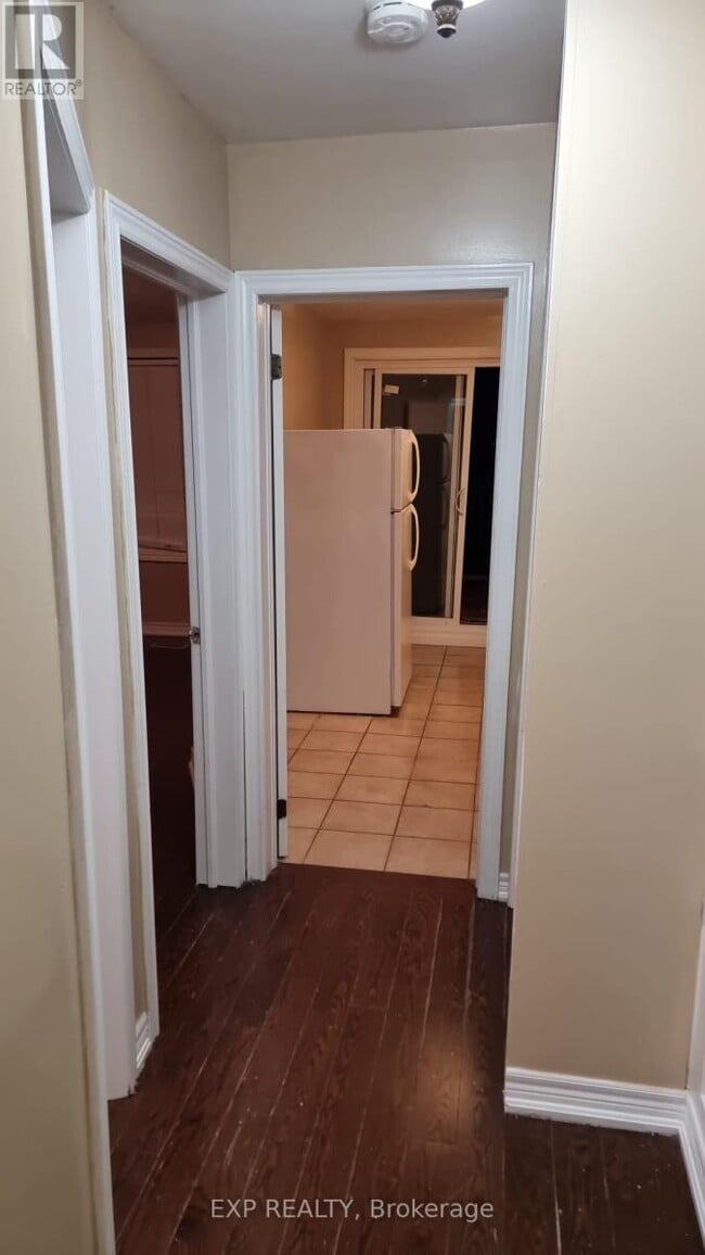 Building Photo - 841 Runnymede Rd