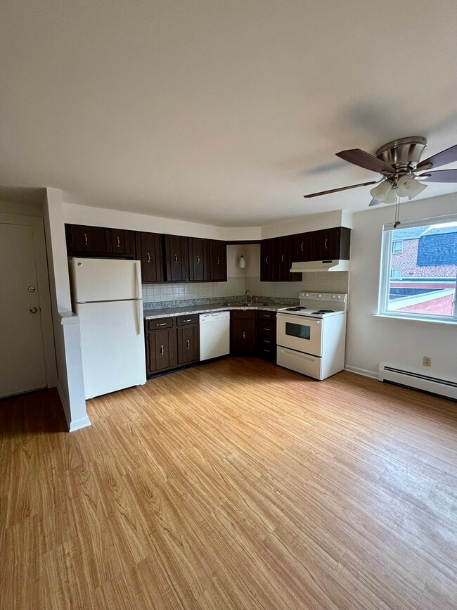 Building Photo - Losson Garden Apartments