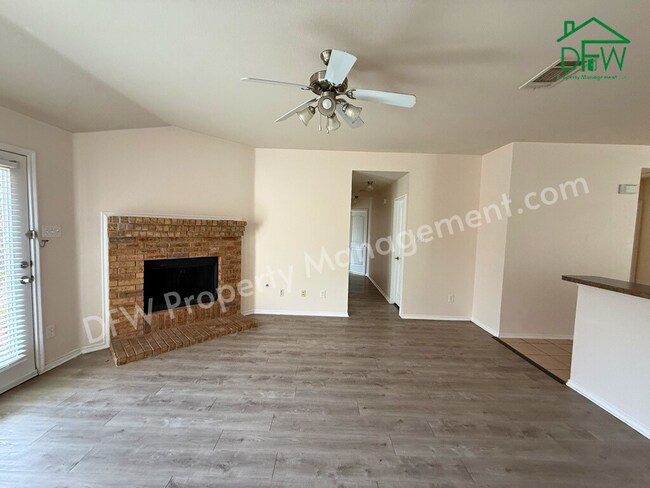 Photo - Beautiful 4-Bedroom Home with Scenic Backyard for Lease in Mesquite!