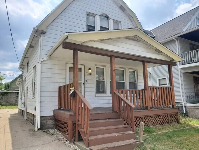 Foto del edificio - 7816 Maryland Ave