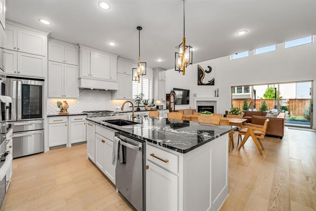 Building Photo - 13826 Malinda Dr