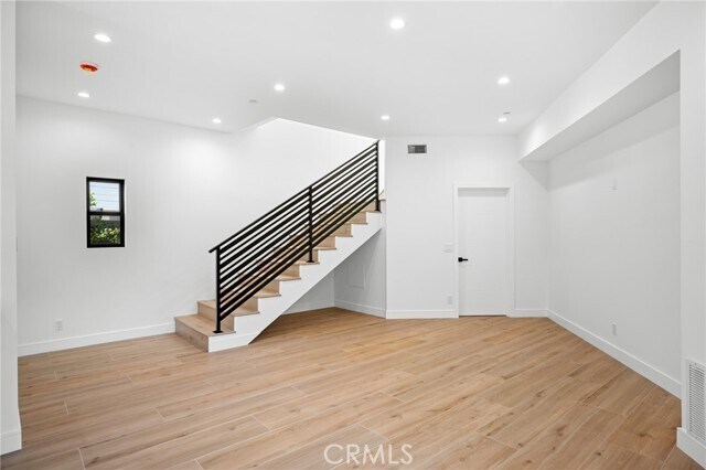 Foto del edificio - 9601 N Clybourn Ave