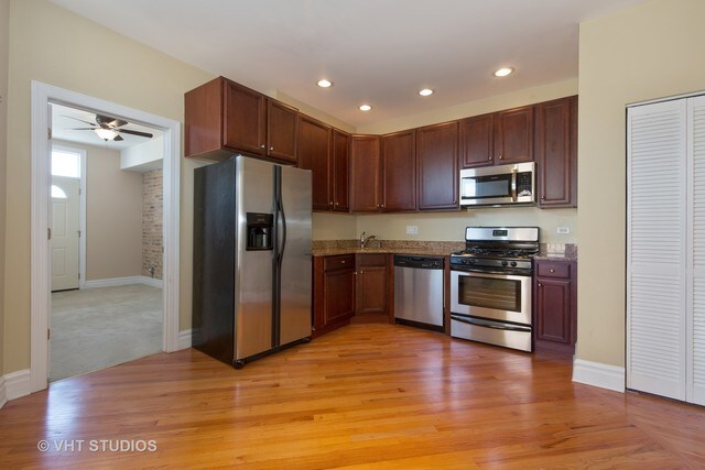 Building Photo - 538 E 44th St